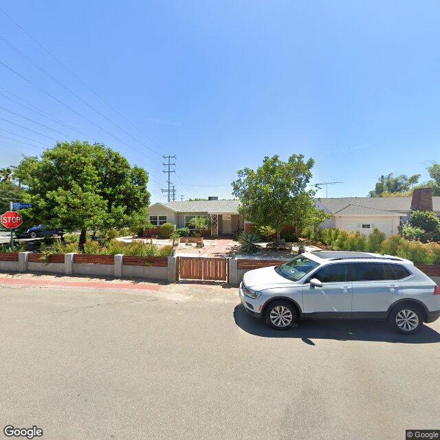 photo of 10310 MCCORMICK ST LOS ANGELES CA 91601