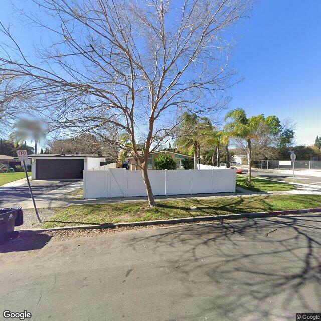 photo of 7957 CAPISTRANO AVE LOS ANGELES CA 91304