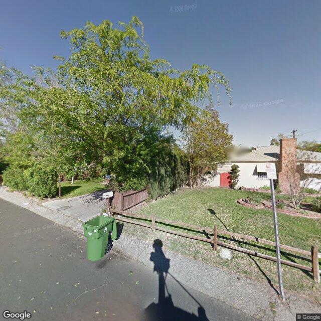 photo of 5008 AUCKLAND AVE LOS ANGELES CA 91601