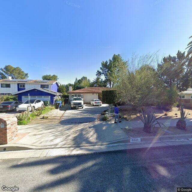 photo of 8824 FARRALONE AVE LOS ANGELES CA 91304