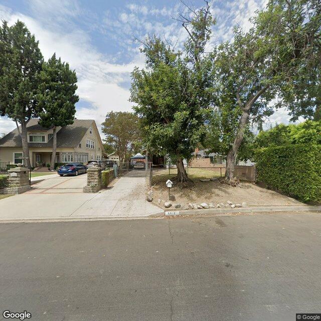 photo of 5719 RIVERTON AVE LOS ANGELES CA 91601
