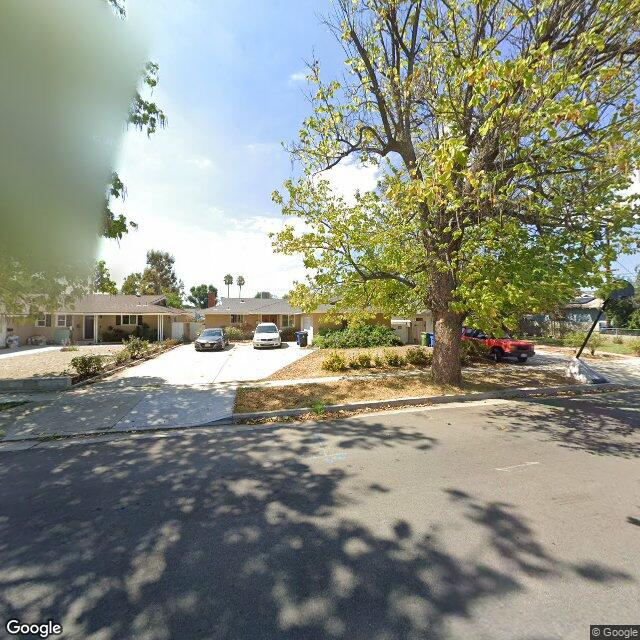 photo of 7747 GLADE AVE LOS ANGELES CA 91304