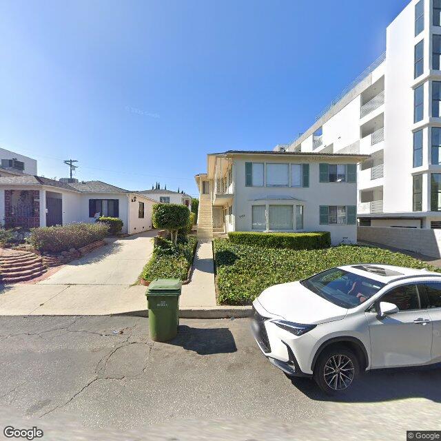 photo of 4427 CARTWRIGHT AVE LOS ANGELES CA 91602